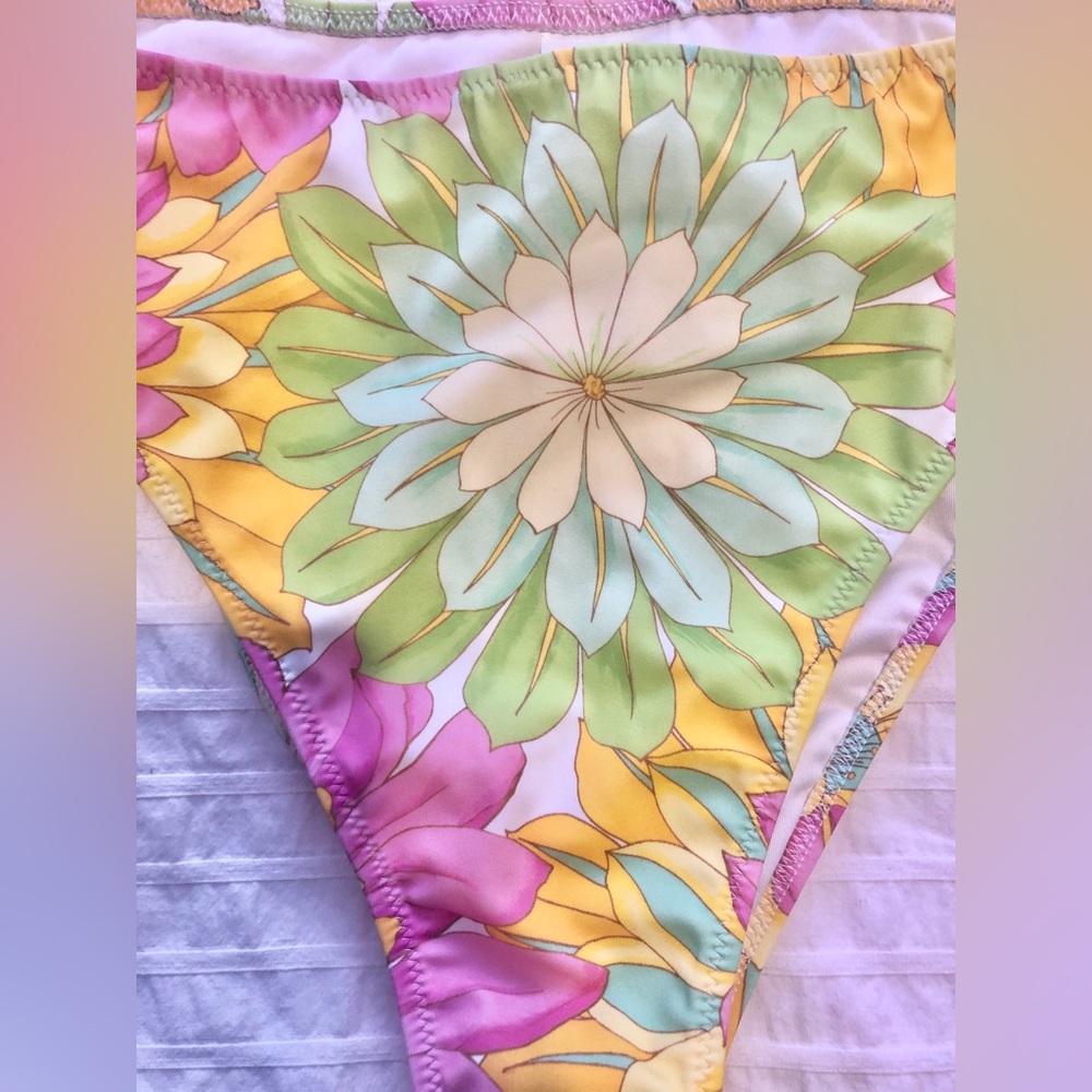 NWT Shade & Shore Floral Bikini Bottom High Cut size Small - Picture 2 of 5